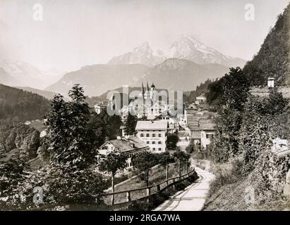 Fotografia d'epoca del 19th° secolo: Berchtesgaden - una città tedesca situata nelle Alpi bavaresi al confine austriaco. Posizione del Nido delle aquile di Adolf Hitler Foto Stock