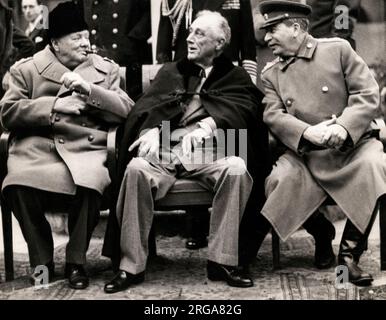 Conferenza delle tre grandi Yalta, Crimea, 1945 seconda guerra mondiale - primo ministro britannico Winston Churchill, presidente degli Stati Uniti Roosevelt e leader russo Joseph Stalin Foto Stock