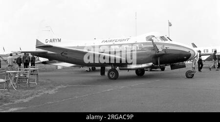 De Havilland DH.104 dove 8 G-ARYM (msn 04529), di Fairflight Charters Ltd. Foto Stock