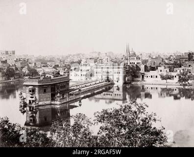 Fotografia d'epoca del XIX secolo: Sikh Golden Temple Amristar, Umritsar, India. Foto Stock