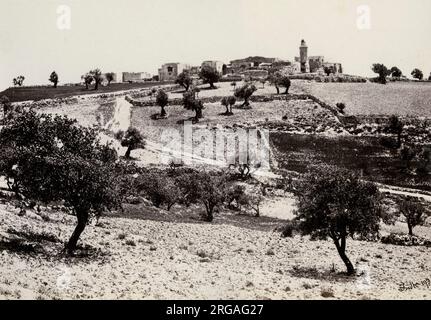 Fotografia di Francesco Frith, dal suo viaggio in Egitto, Palestina e nelle terre più ampie del 1857 - Chiesa dell'Ascensione, Monte degli Ulivi, Gerusalemme. Foto Stock