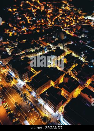 Vista aerea del piccolo villaggio di San Andres e delle montagne, Tenerife, isola delle Canarie Foto Stock