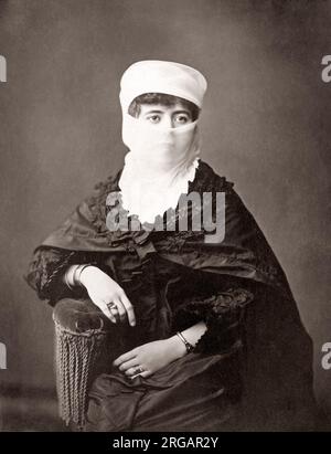 Velato donna turca, c.1880's Foto Stock