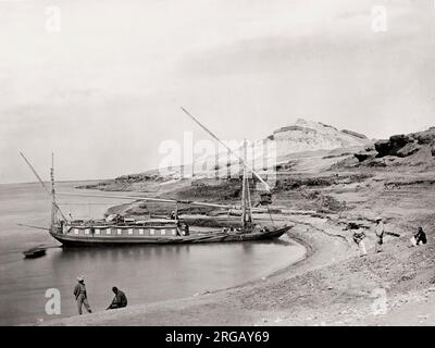 Fotografia d'epoca del XIX secolo: Battello fluviale del Nilo, Egitto. Foto Stock