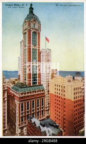 The Singer Building, New York, USA - situato all'angolo nord-ovest di Broadway e Liberty Street - 47 piani di altezza Foto Stock