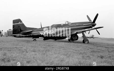 Nord America P-51D-20-NA Mustang N7710C (msn 122-31615, ex 44-63889), di proprietà di Dan Furtrell. Foto Stock