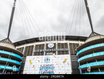 Esterno dello stadio Etihad di Manchester City in Inghilterra, Regno Unito Foto Stock