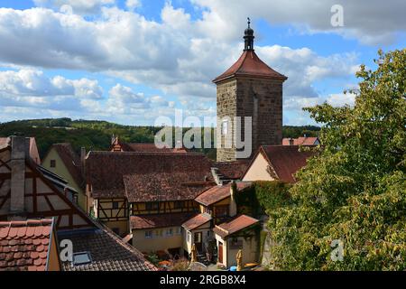 Siebersturm / Siebers Tower dalle mura della città, Rothenburg ob der Tauber, Franken / Franconia, Bayern / Baviera, Germania Foto Stock