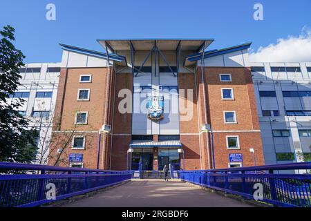 Sheffield, Regno Unito. 8 agosto 2023. Vista generale dell'Hillsborough Stadium prima dello Sheffield Wednesday FC vs Stockport County FC, Carabao Cup, round 1 match all'Hillsborough Stadium, Sheffield, Regno Unito l'8 agosto 2023 Credit: Every Second Media/Alamy Live News Foto Stock