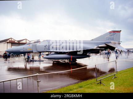 United States Air Force (USAF) - McDonnell Douglas F-4G Phantom II 69-0250 (msn 3776), al RAF Upper Heyford il 4 giugno 1988. Foto Stock