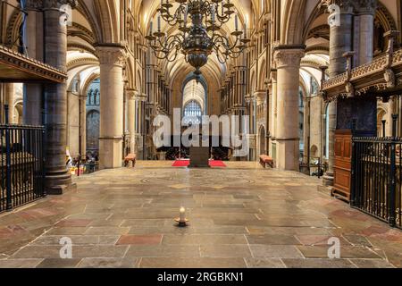 Una vetrata nella Cattedrale di Canterbury. Foto Stock