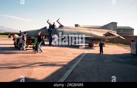 Hellenic Air Force - McDonnell Douglas F-4E-40-MC Phantom 68-0480 (MSN 3650), di 338 Mira. Foto Stock