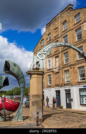 Arch on Dock Place, Leith, Edimburgo, Scozia, Regno Unito Foto Stock