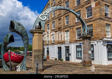 Arch on Dock Place, Leith, Edimburgo, Scozia, Regno Unito Foto Stock