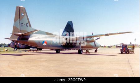 Koninklijke Luchtmacht - Fokker F27-300m Troopship C-6 (msn 10157), di 334 Squadron. (Koninklijke Luchtmacht - Royal Netherlands Air Force). Foto Stock