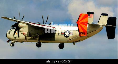 United States Navy- Grumman C-2A(R) Greyhound 162168 (MSN 48), di VRC-40 distaccamento II, incaricato di supportare la USS George H.W, portaerei a motore nucleare Bush. Foto Stock