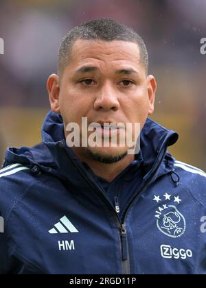 DORTMUND - l'assistente allenatore dell'Ajax Hedwiges Maduro durante l'amichevole tra Borussia Dortmund e l'Ajax Amsterdam al Signal Iduna Park il 6 agosto 2023 a Dortmund, in Germania. AP | Dutch Height | GERRIT DI COLONIA Foto Stock