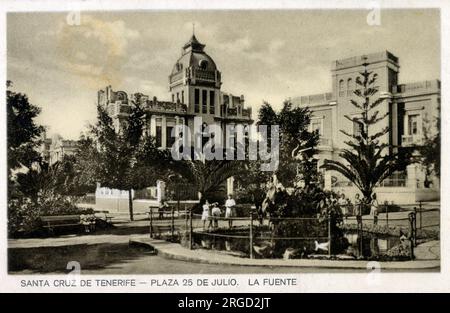 Isole Canarie - Santa Cruz de Tenerife - Plaza 25 de Julio (Plaza 25 luglio) - Fontana Foto Stock