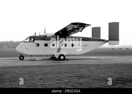 Short SC.7 Skyvan 3-100 G-ASZI (msn SH.1830), al SBAC Farnborough Airshow, nel settembre 1968. Foto Stock