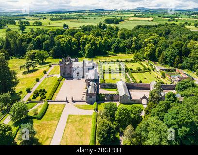 Hutton nella foresta da un drone, Skelton, Cumberland, Lake District, Cumbria, Inghilterra Foto Stock