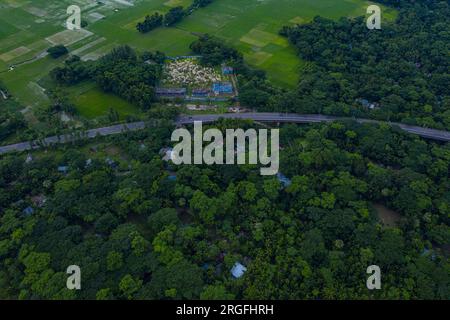 «Quinto ponte dell'amicizia Bangladesh-Cina», popolarmente noto come ponte Gabkhan a Jhalakathi in Bangladesh. Il ponte fu costruito nel 2002 sul Barishal Foto Stock