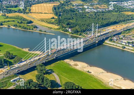 Luftbild, Rheinbrücke Neuenkamp Baustelle, Autobahn A40, Kaßlerfeld, Duisburg, Ruhrgebiet, Nordrhein-Westfalen, Deutschland Foto Stock