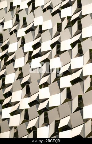 Sheffield, Inghilterra - Parcheggio Q-Park Charles Street 'Cheese Grater' di Allies & Morrison, dettaglio facciata Foto Stock