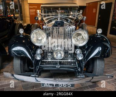 1933 Rolls-Royce 40/50 Phantom II in mostra al National Motor Museum, Beaulieu, New Forest, Hampshire, Inghilterra, REGNO UNITO. - ALY 565 Foto Stock