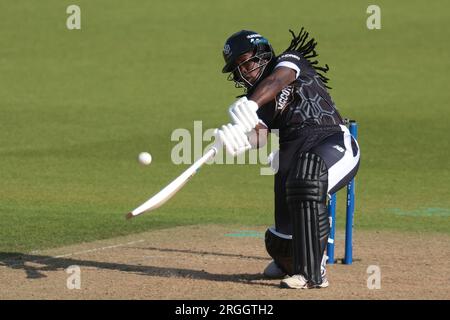 Londra, Regno Unito. 9 agosto 2023. Deandra Dottin dei Manchester Originals in battuta mentre gli Oval Invincibles affrontano i Manchester Originals nella competizione delle cento donne al Kia Oval. Credito: David Rowe/Alamy Live News Foto Stock