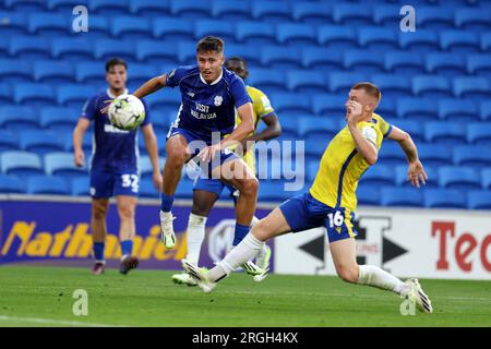 Cardiff, Regno Unito. 9 agosto 2023. Rubin Colwill della città di Cardiff porta in porta. Coppa di Carabao, 1° turno, Cardiff City contro Colchester Utd al Cardiff City Stadium di Cardiff, Galles del Sud mercoledì 9 agosto 2023. Questa immagine può essere utilizzata solo per scopi editoriali. Solo per uso editoriale, foto di Andrew Orchard/Andrew Orchard fotografia sportiva/Alamy Live news credito: Andrew Orchard fotografia sportiva/Alamy Live News Foto Stock