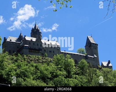 castello di altena germania con il primo ostello della gioventù al mondo fondato da richard schirrmann Foto Stock