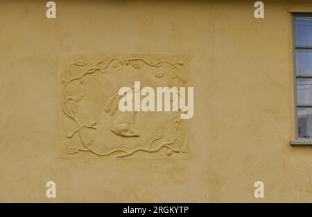 pargeting sul muro del cottage, suffolk Foto Stock