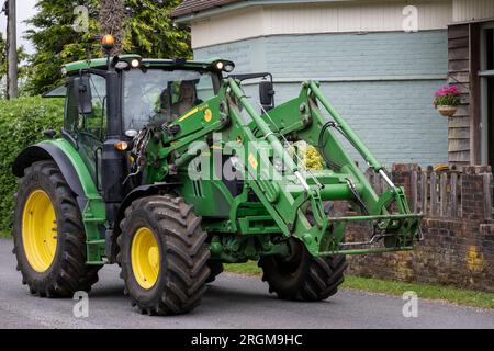 Macchine agricole a Copythorne, New Forest National Park, Hampshire, Inghilterra, Regno Unito Foto Stock