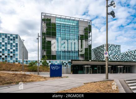 Den Haag, Olanda meridionale, Paesi Bassi, 3 luglio 2023 - edificio contemporaneo del Tribunale penale internazionale Foto Stock