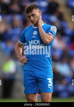 Peterborough, Regno Unito. 8 agosto 2023. Harrison Burrows (PU) al Peterborough United contro Swindon Town EFL First Round South match, al Weston Homes Stadium, Peterborough, Cambridgeshire, l'8 agosto 2023. Credito: Paul Marriott/Alamy Live News Foto Stock