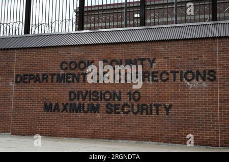 Il Cook County Department of Corrections Maximum Security Prison Jail, lunedì 7 agosto 2023, a Chicago. Foto Stock