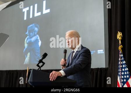 Reportage: 'Till' Movie Screening at the White House (2023) - il presidente Joe Biden ospita una proiezione del film "Till", giovedì 16 febbraio 2023, nella East Room della Casa Bianca. Foto Stock