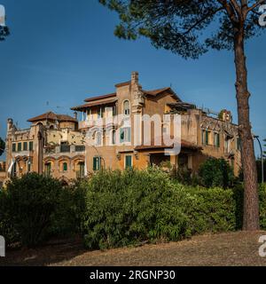 15 settembre 2022 a Roma, Italia: Architettura del quartiere Garbatella Foto Stock