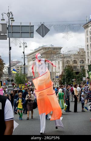 Sfilata in costume in via Khreshchatyk a Kiev Foto Stock