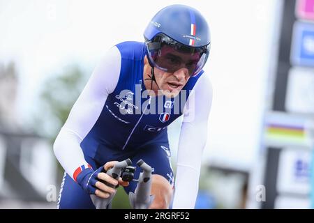 Glasgow, Regno Unito. 11 agosto 2023. Il francese Bruno Armirail di Groupama-FDJ raffigurato in azione durante la gara d'élite maschile a cronometro ai Campionati del mondo di ciclismo UCI, a Glasgow, in Scozia, venerdì 11 agosto 2023. L'UCI organizza i mondi con tutte le discipline ciclistiche, ciclismo su strada, ciclismo al chiuso, mountain bike, corse BMX, para-ciclismo su strada e para-ciclismo al coperto, a Glasgow dal 03 al 13 agosto. BELGA PHOTO DAVID PINTENS Credit: Belga News Agency/Alamy Live News Foto Stock