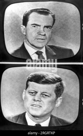 Washington, D.C. 13 ottobre 1960 il senatore John Kennedy e il vicepresidente Richard Nixon sono apparsi sugli schermi televisivi durante il loro dibattito il 13 ottobre. Foto Stock