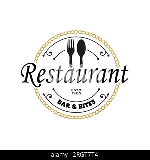 Stemma vintage con logo del fast food Restaurant e forchetta retrò e cucchiaio dal design sagomato Illustrazione Vettoriale