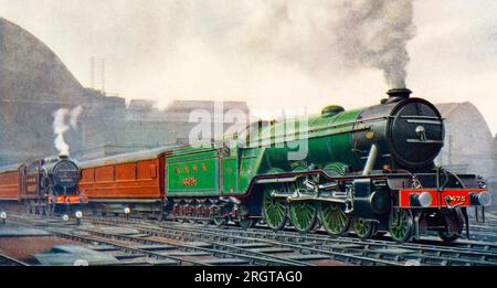 LO SCOTSMAN VOLANTE della LNER Railways trainato dal motore a vapore Flying Fox lascia la stazione di King's Cross di Londra su una cartolina intorno al 1920 Foto Stock