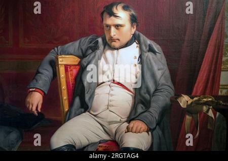 NAPOLEONE BONAPARTE (1769-1821) a Fontainebleau il 4 aprile 1814 dopo la sua abdicazione. Dipinto di Paul circa 1845 Delaroche Foto Stock