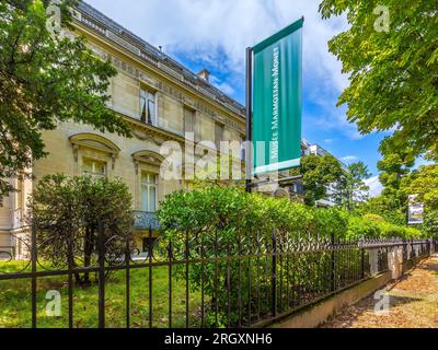 Facciata e giardini del Museo Marmottan Monet - Parigi 16, Francia. Foto Stock