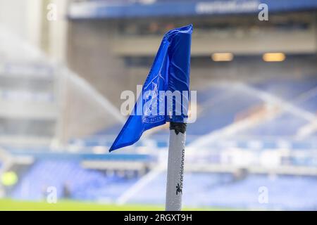 Liverpool sabato 12 agosto 2023. Everton F.C bandiera d'angolo durante la partita di Premier League tra Everton e Fulham al Goodison Park, Liverpool, sabato 12 agosto 2023. (Foto: Mike Morese | mi News) crediti: MI News & Sport /Alamy Live News Foto Stock