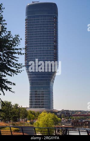 Grattacielo Belgrado Tower come parte del progetto Belgrade Waterfront Foto Stock