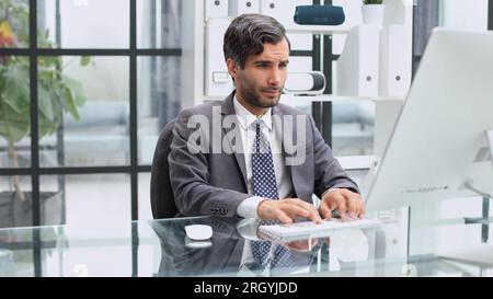 Imparare le corde del suo settore attraverso l'esperienza diretta Foto Stock