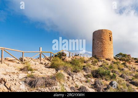 Torre di Guardia di Cerro Gordo, nota anche come la Herradura o Torre El Nogal, costruita nel XVI secolo. Foto Stock