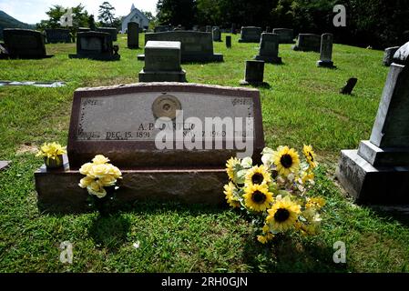 La tomba del pioniere della musica country e fondatore della storica famiglia Carter, a Maces Spring, nella zona rurale del sud-ovest della Virginia (vedi ulteriori informazioni). Foto Stock